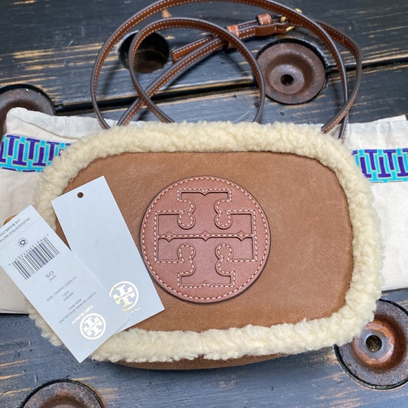Tory Burch Perry Bombe Shearling Mini Bag - Picture 3 of 16